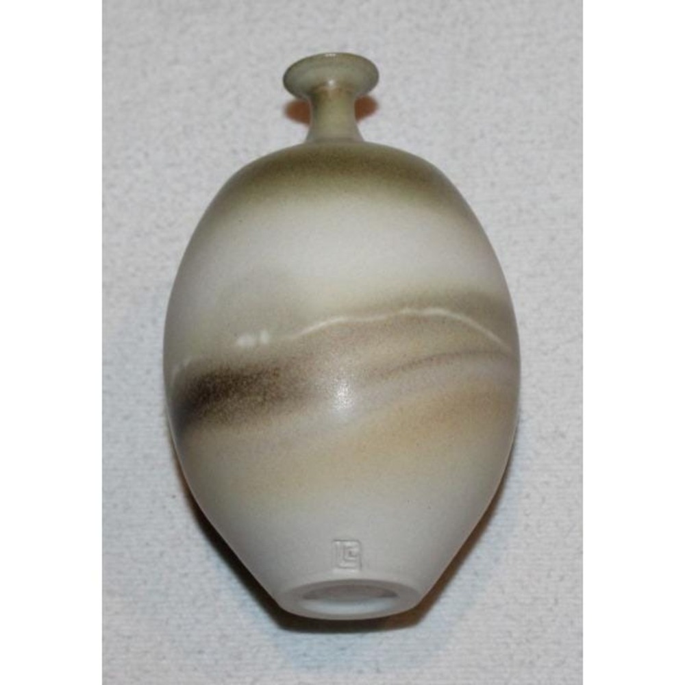 unusual vintage signed Studio Art Pottery 4 3/4" vase earth tones narrow neck